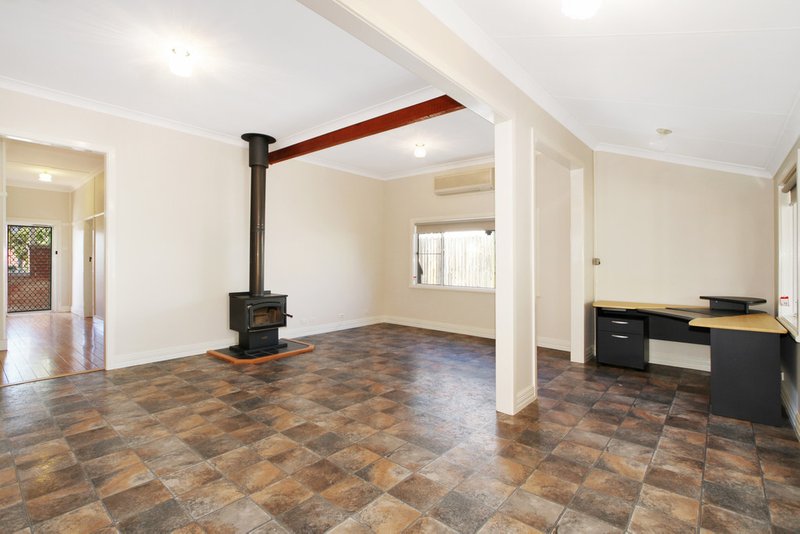 Photo - 61 King Street, Tamworth NSW 2340 - Image 5