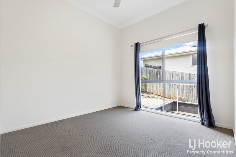 Photo - 61 Kirri Avenue, Petrie QLD 4502 - Image 12