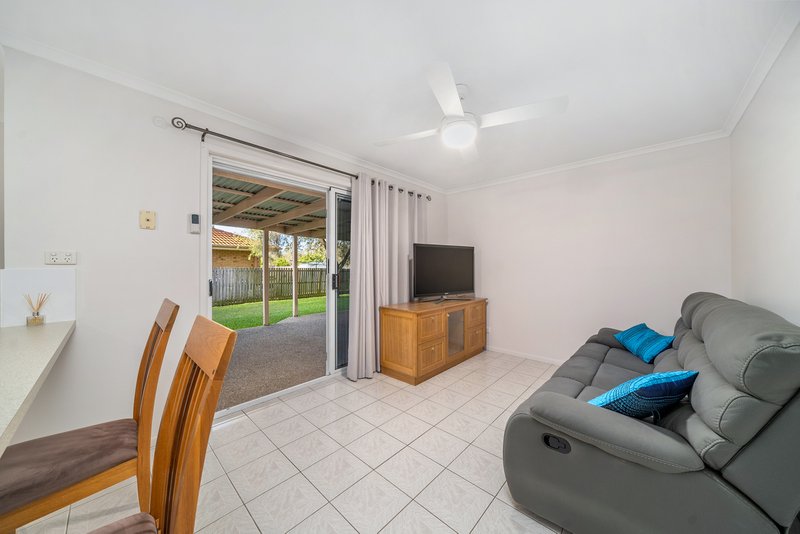 Photo - 61 Kyeema Crescent, Bald Hills QLD 4036 - Image 7