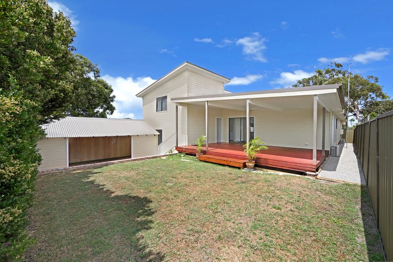 Photo - 61 Laelana Avenue, Budgewoi NSW 2262 - Image