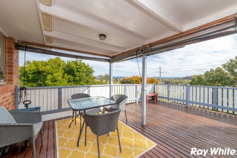 Photo - 61 Lakeview Crescent, Forster NSW 2428 - Image 6