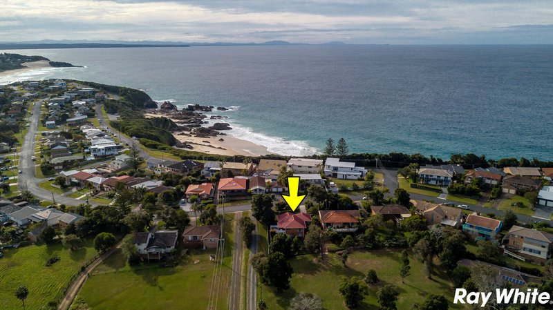 Photo - 61 Lakeview Crescent, Forster NSW 2428 - Image 10