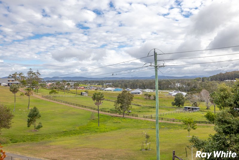 Photo - 61 Lakeview Crescent, Forster NSW 2428 - Image 15