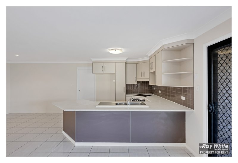 Photo - 61 Lillypilly Avenue, Gracemere QLD 4702 - Image 10