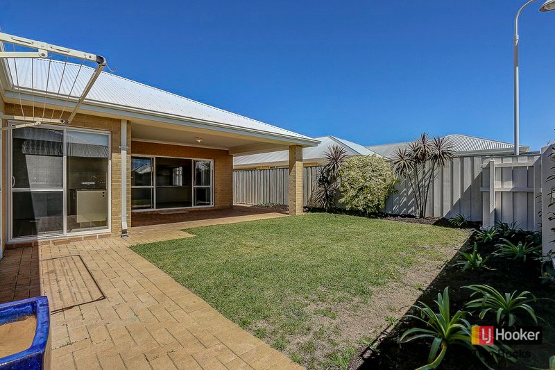 Photo - 61 Lindsay Beach Boulevard, Yanchep WA 6035 - Image 18