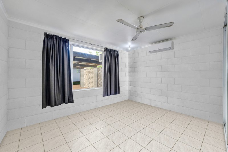 Photo - 61 Love Lane, Mundingburra QLD 4812 - Image 5