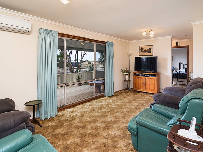 Photo - 61 Mcdonald Street, Milang SA 5256 - Image 2