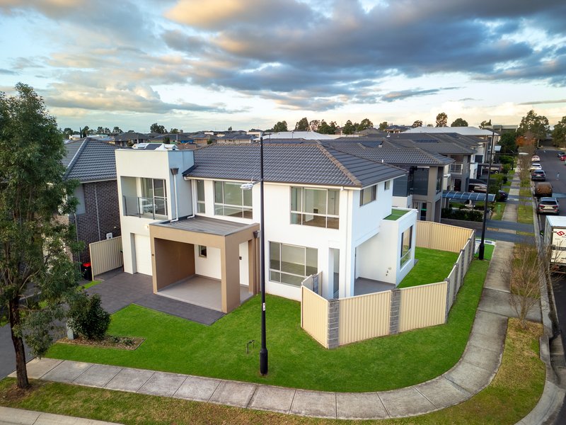 Photo - 61 Megalong Street, The Ponds NSW 2769 - Image 2