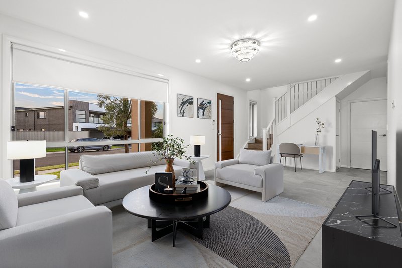 Photo - 61 Megalong Street, The Ponds NSW 2769 - Image 3