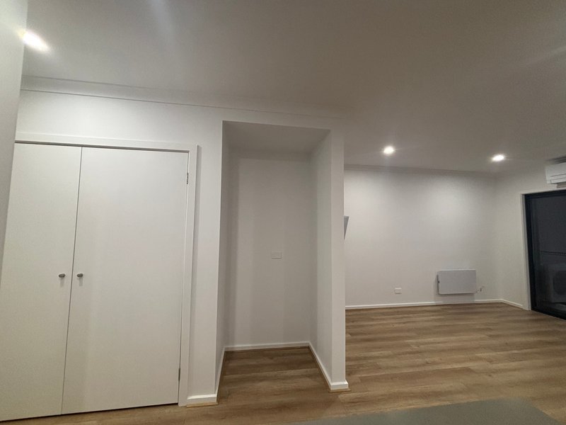 Photo - 61 Messara Walk, Truganina VIC 3029 - Image 10
