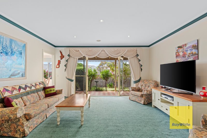 Photo - 61 Monterey Drive, Waurn Ponds VIC 3216 - Image 6