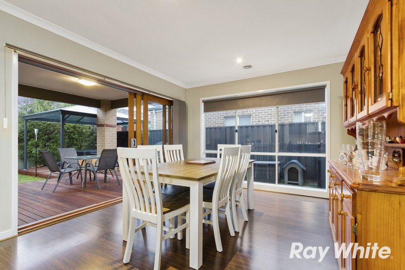 Photo - 61 Moore Mews, Pakenham VIC 3810 - Image 7