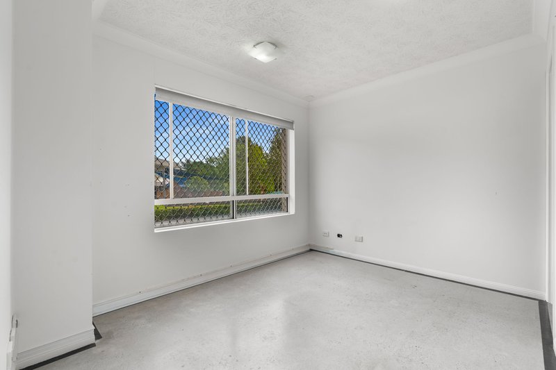 Photo - 6/1 Nerang Street, Nerang QLD 4211 - Image 8