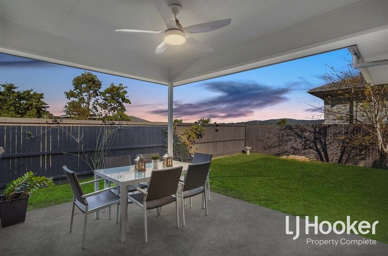Photo - 61 Neumann Drive, Yarrabilba QLD 4207 - Image 18