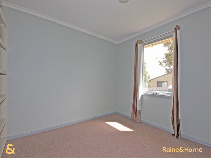 Photo - 61 Nicolle Drive, Morphett Vale SA 5162 - Image 7