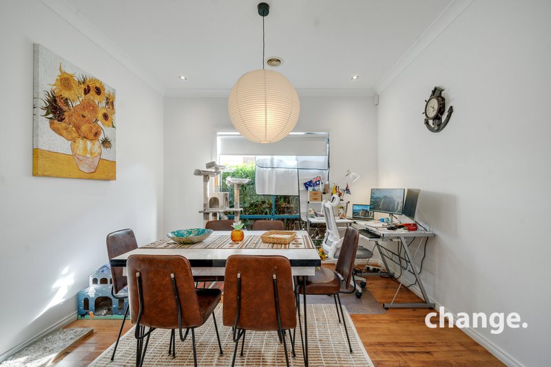 Photo - 61 Northampton Crescent, Caroline Springs VIC 3023 - Image 6