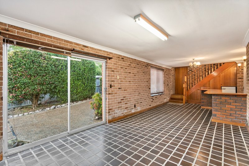 Photo - 61 Ogilvy Street, Peakhurst NSW 2210 - Image 8