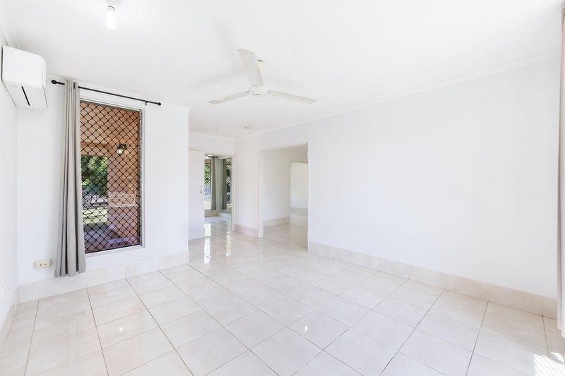 Photo - 61 Patterson Street, Wulagi NT 0812 - Image 2