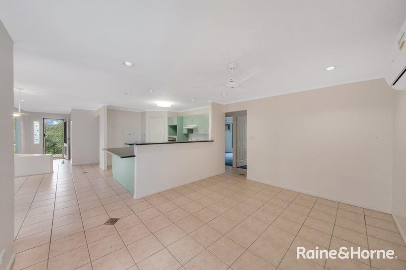 Photo - 61 Penda Avenue, New Auckland QLD 4680 - Image 6