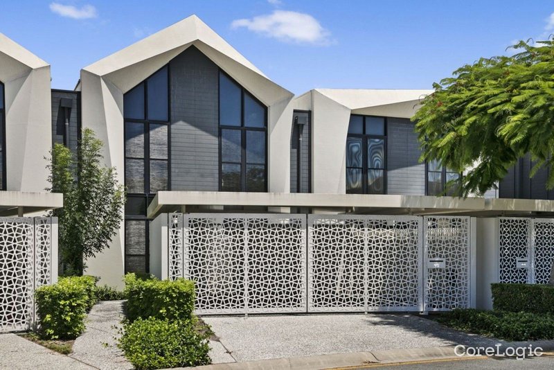 Photo - 61 Peninsula Drive, Robina QLD 4226 - Image 1