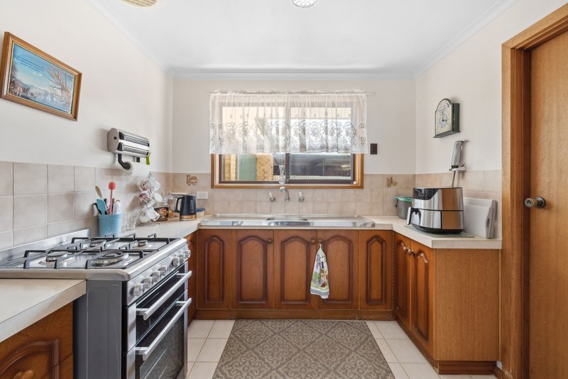 Photo - 61 Piper Street, Parafield Gardens SA 5107 - Image 6