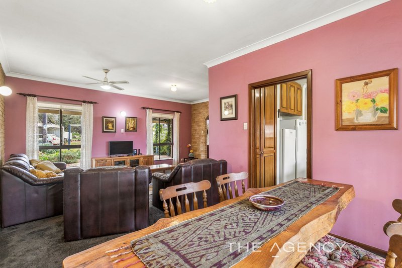 Photo - 61 Rail Close, Bakers Hill WA 6562 - Image 9