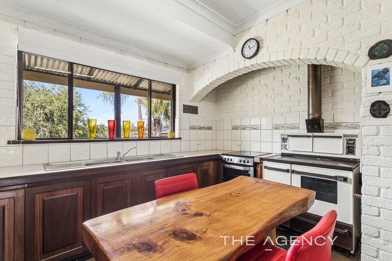 Photo - 61 Rail Close, Bakers Hill WA 6562 - Image 12