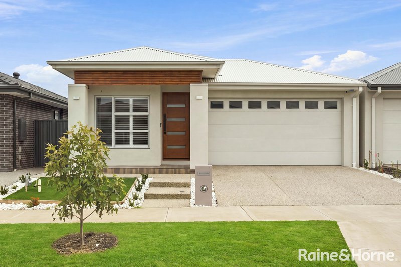 Photo - 61 Rainbow Street, Wollert VIC 3750 - Image 1