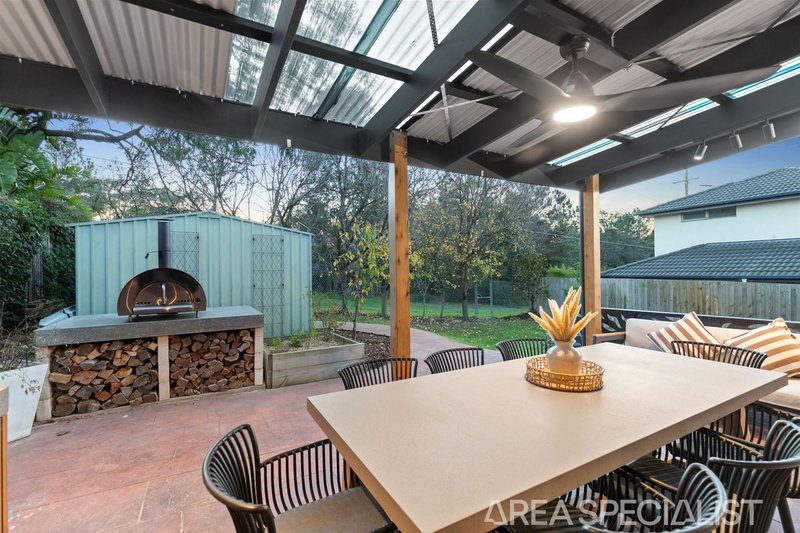Photo - 61 Raphael Crescent, Frankston VIC 3199 - Image 17