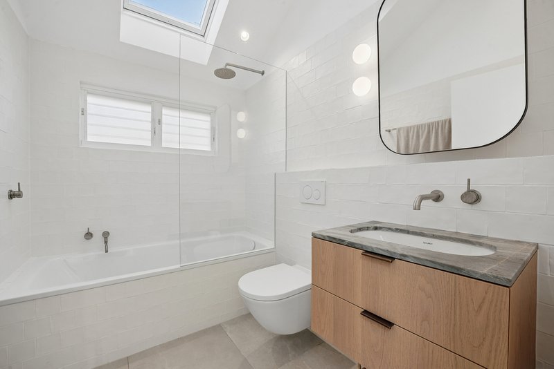 Photo - 61 Reina Street, North Bondi NSW 2026 - Image 6