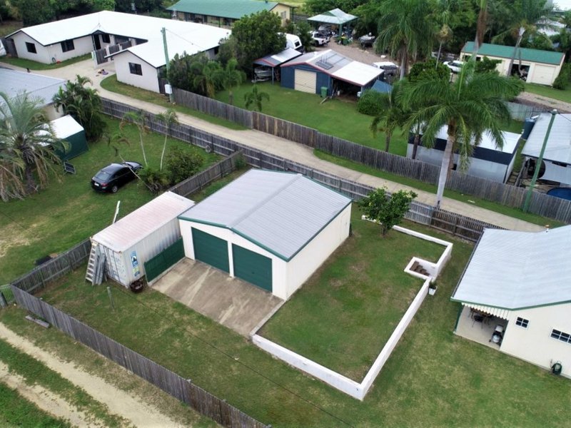 Photo - 61 Reynolds Street, Bowen QLD 4805 - Image 4