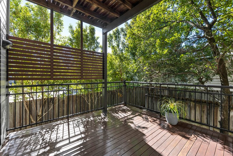 Photo - 61 Riding Road, Hawthorne QLD 4171 - Image 27