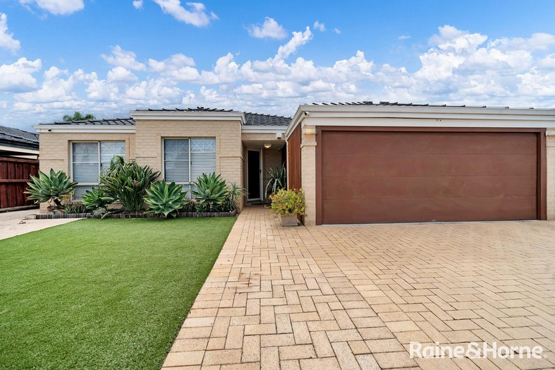 Photo - 61 San Lorenzo Boulevard, Ellenbrook WA 6069 - Image 2