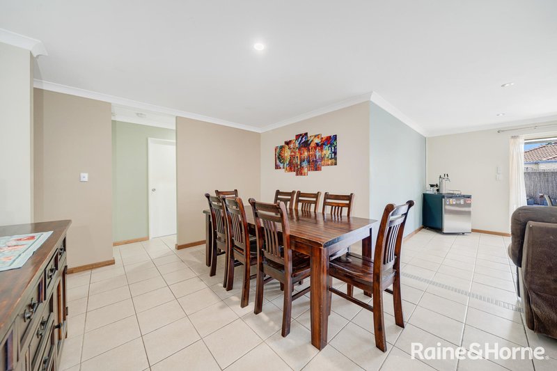 Photo - 61 San Lorenzo Boulevard, Ellenbrook WA 6069 - Image 14