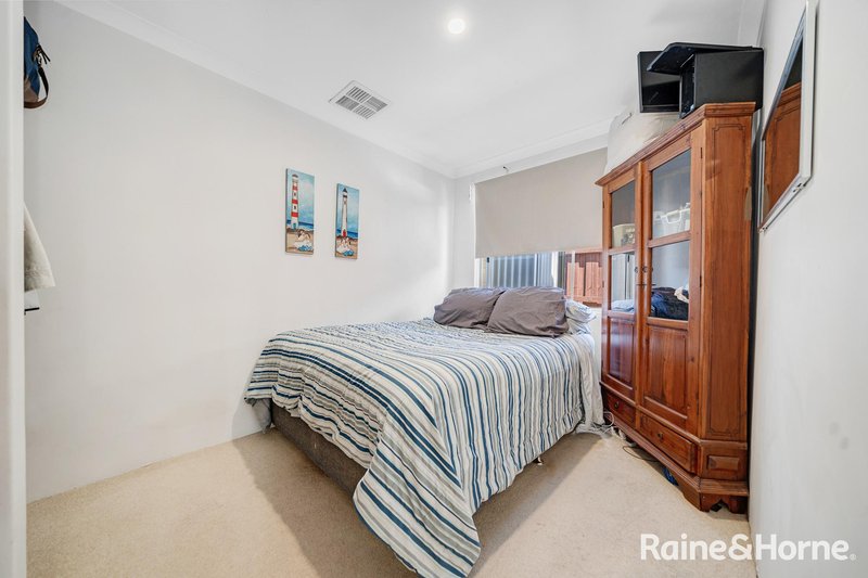 Photo - 61 San Lorenzo Boulevard, Ellenbrook WA 6069 - Image 17