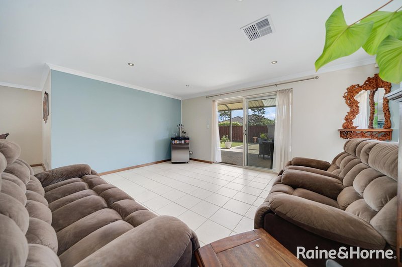 Photo - 61 San Lorenzo Boulevard, Ellenbrook WA 6069 - Image 22