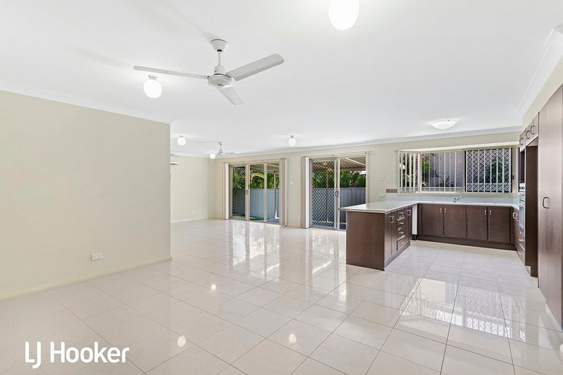 Photo - 61 Saratoga Avenue, Corlette NSW 2315 - Image 3