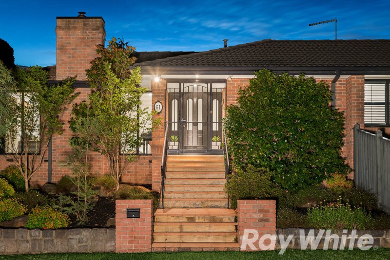 61 Settlers Hill Crescent, Croydon Hills VIC 3136