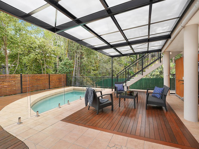 Photo - 61 Seventh Avenue, St Lucia QLD 4067 - Image 4