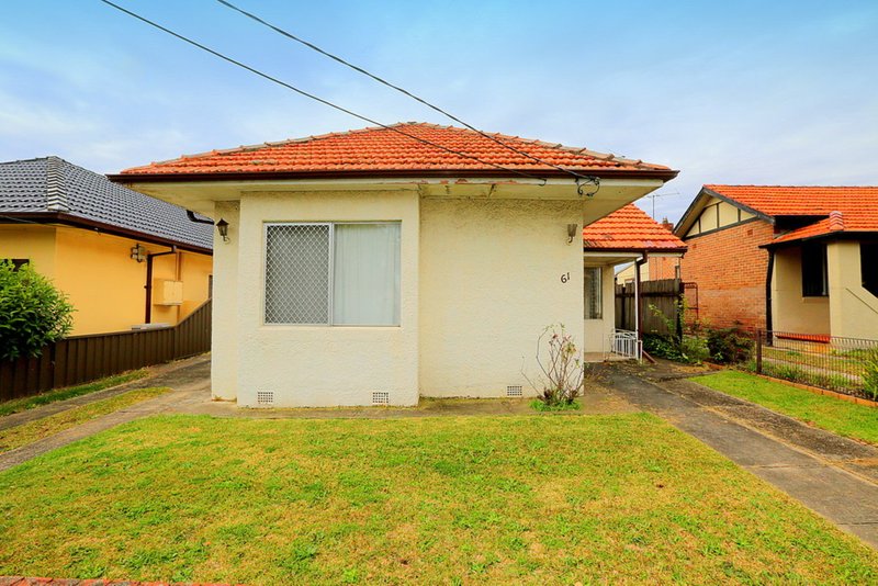 61 Seymour Parade, Belfield NSW 2191