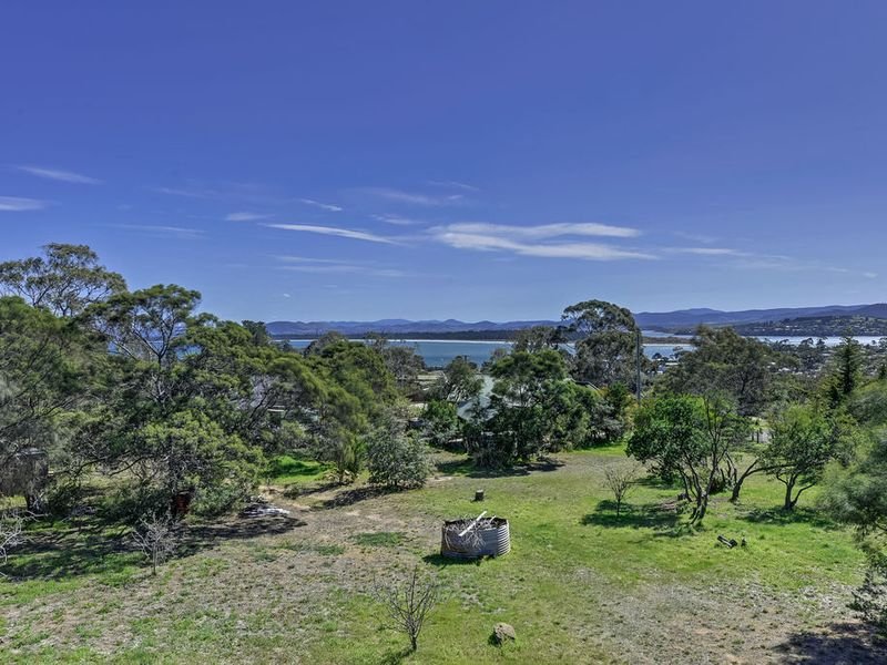 Photo - 61 Signal Hill Road, Dodges Ferry TAS 7173 - Image 11