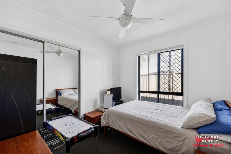 Photo - 61 Sorrento Way, Hamlyn Terrace NSW 2259 - Image 8