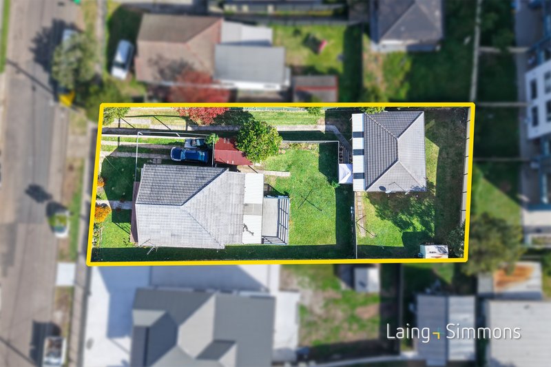 Photo - 61 Station Street, Guildford NSW 2161 - Image 3