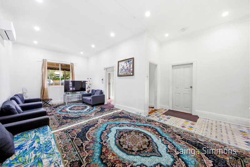 Photo - 61 Station Street, Guildford NSW 2161 - Image 4