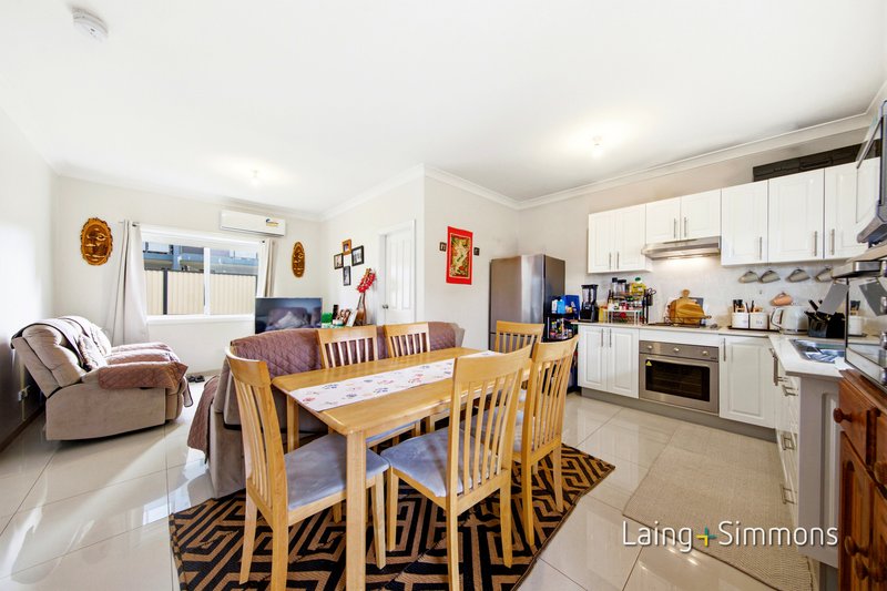 Photo - 61 Station Street, Guildford NSW 2161 - Image 10