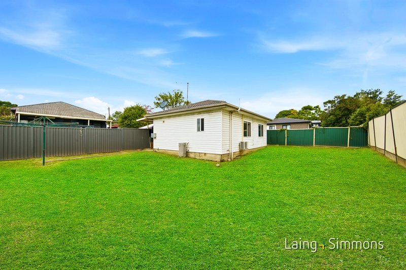 Photo - 61 Station Street, Guildford NSW 2161 - Image 16
