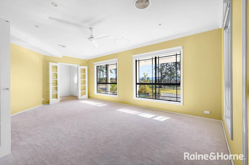 Photo - 61 Stringybark Road, Nowra Hill NSW 2540 - Image 6