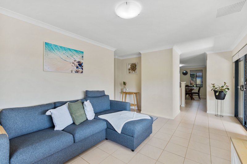 Photo - 61 Susan Road, Madeley WA 6065 - Image 7