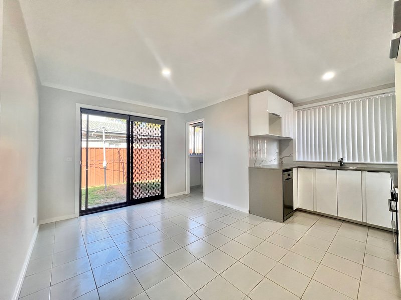 Photo - 61 Swallow Drive, Erskine Park NSW 2759 - Image 5