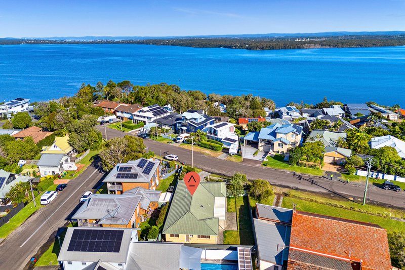 Photo - 61 Terence Avenue, Lake Munmorah NSW 2259 - Image 2